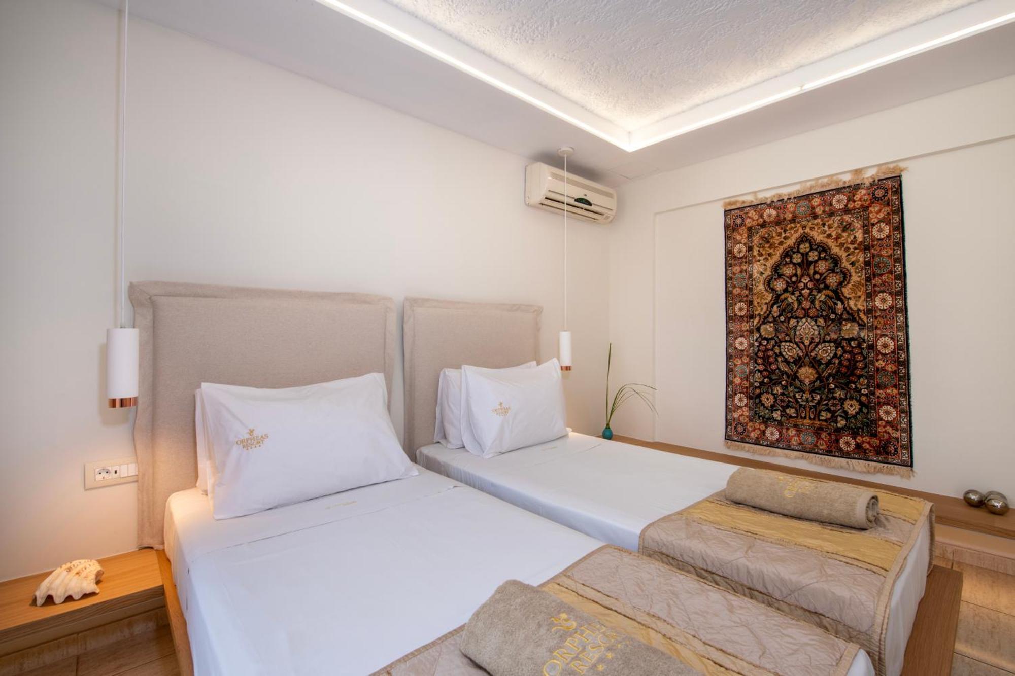 Orpheas Resort Hotel (Adults Only) Paralia Kourna Ngoại thất bức ảnh